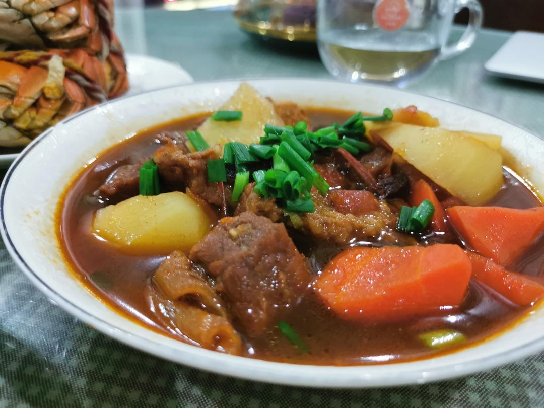 番茄土豆炖牛腩