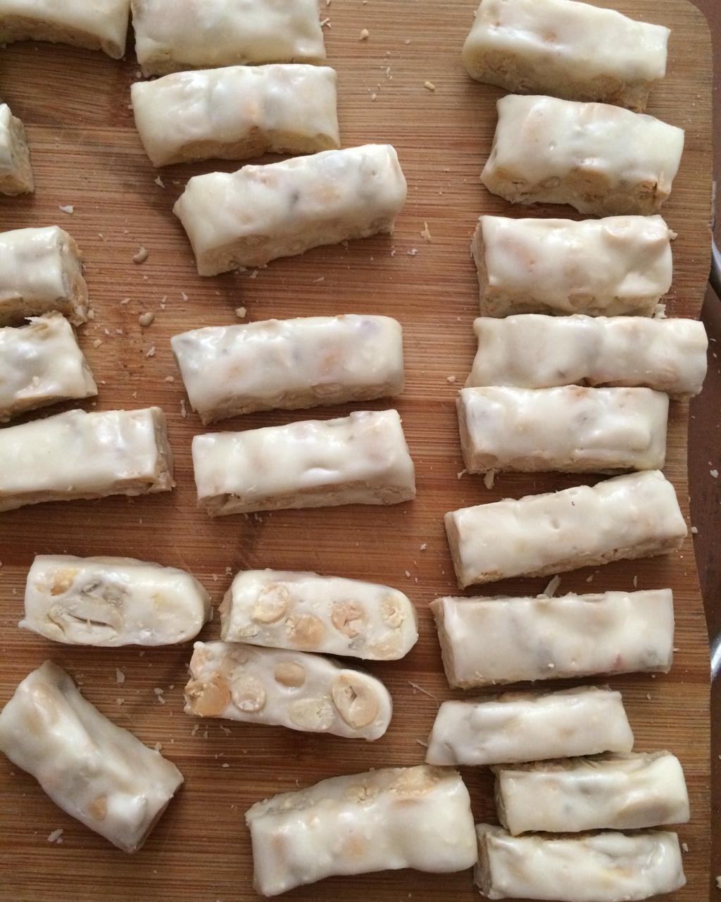 浓郁椰香牛轧糖