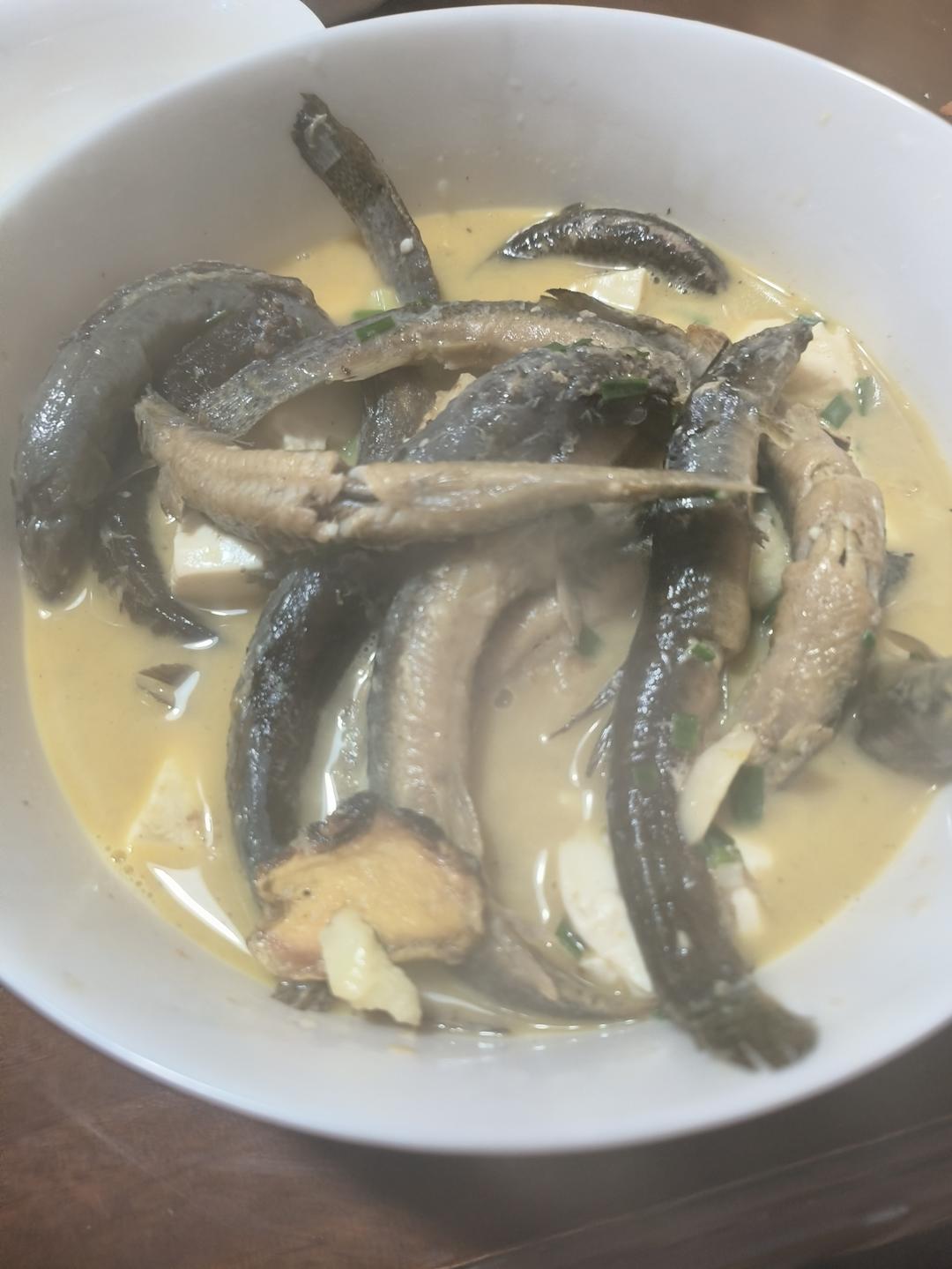 豆腐烧泥鳅