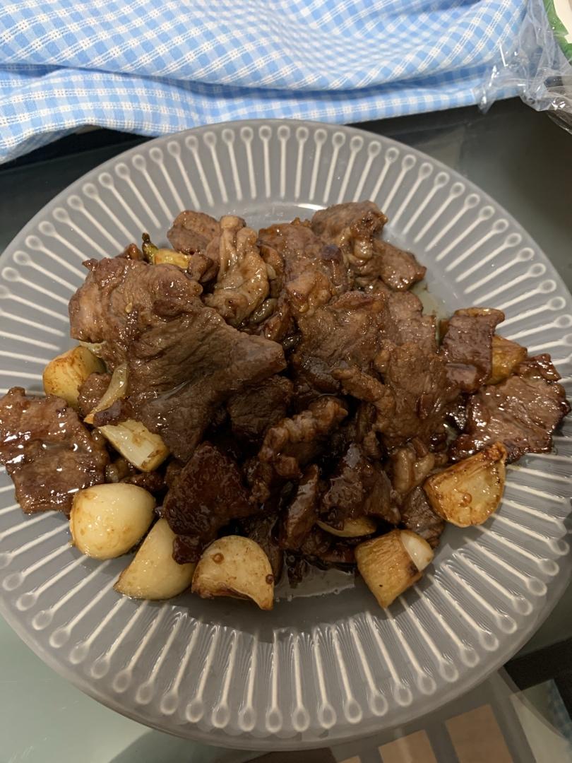 黑蒜子牛肉粒
