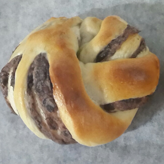 豆沙面包卷