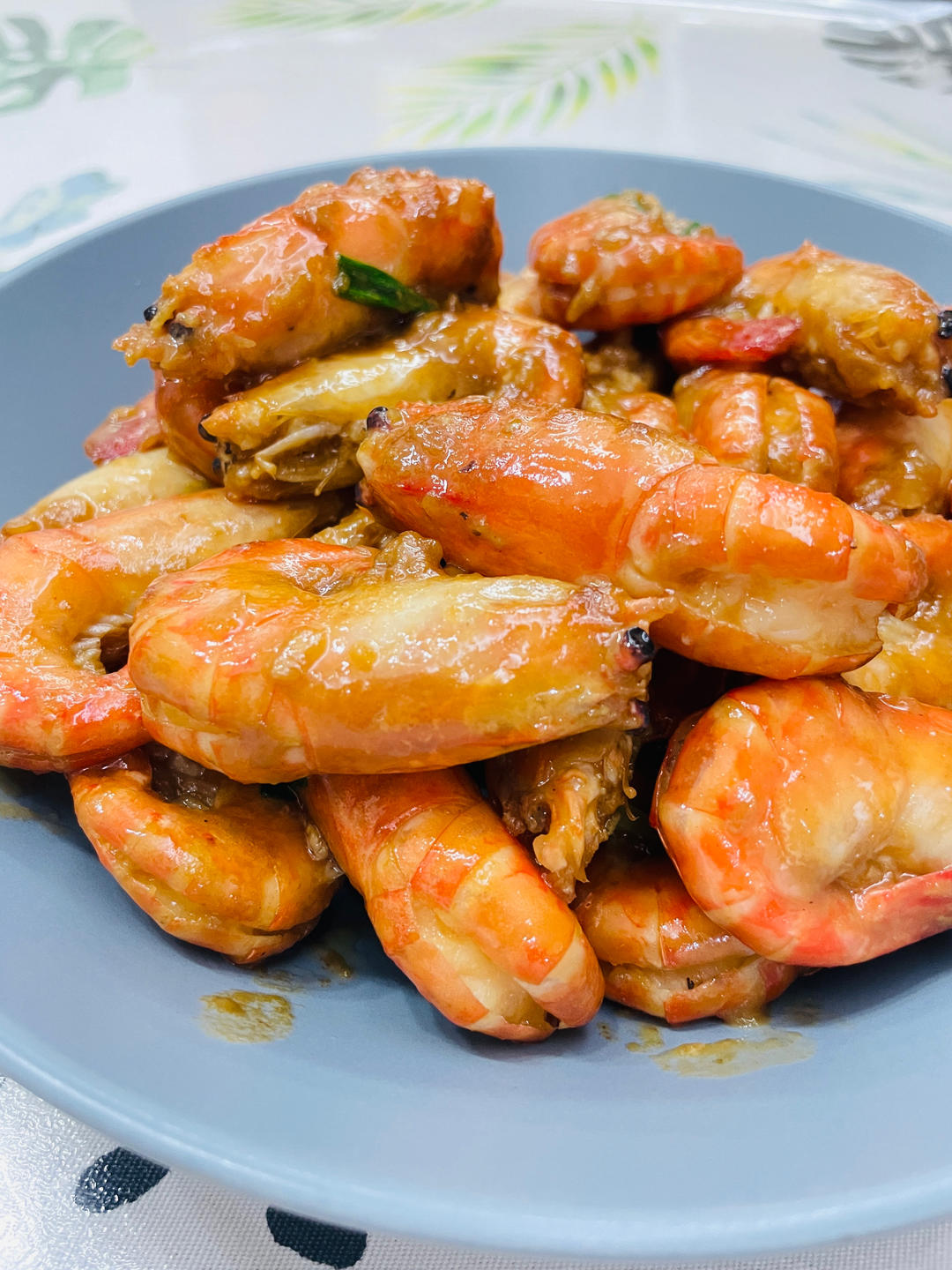 芥末蒜蓉罗氏虾