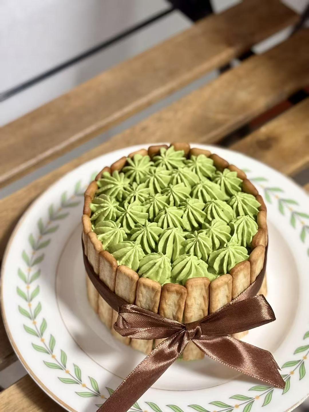 抹茶草莓奶油蛋糕