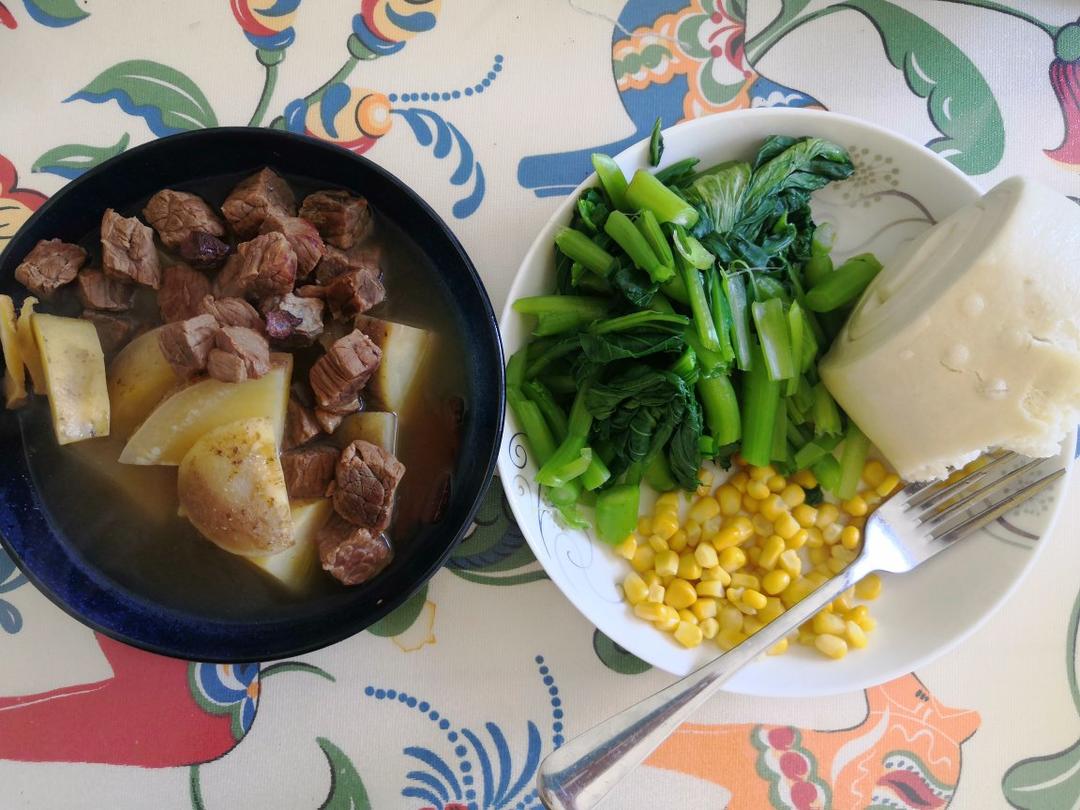 土豆烧牛腩