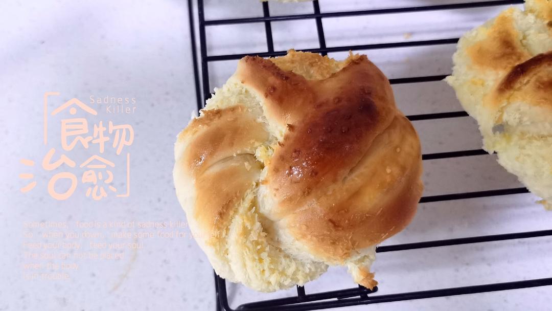 椰蓉奶棒面包