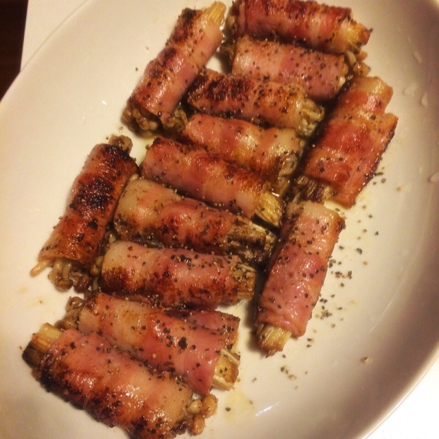 香煎培根金针菇卷