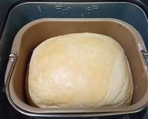 松软回味汤种面包的做法 步骤7