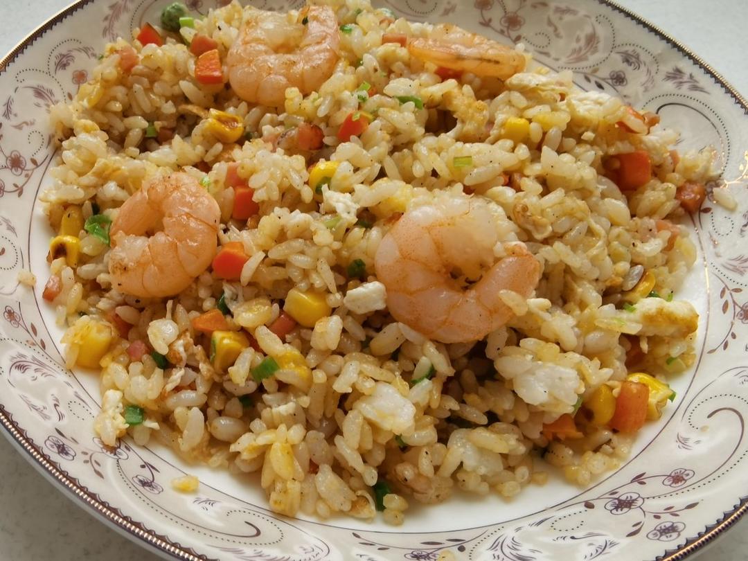 黄金虾仁炒饭