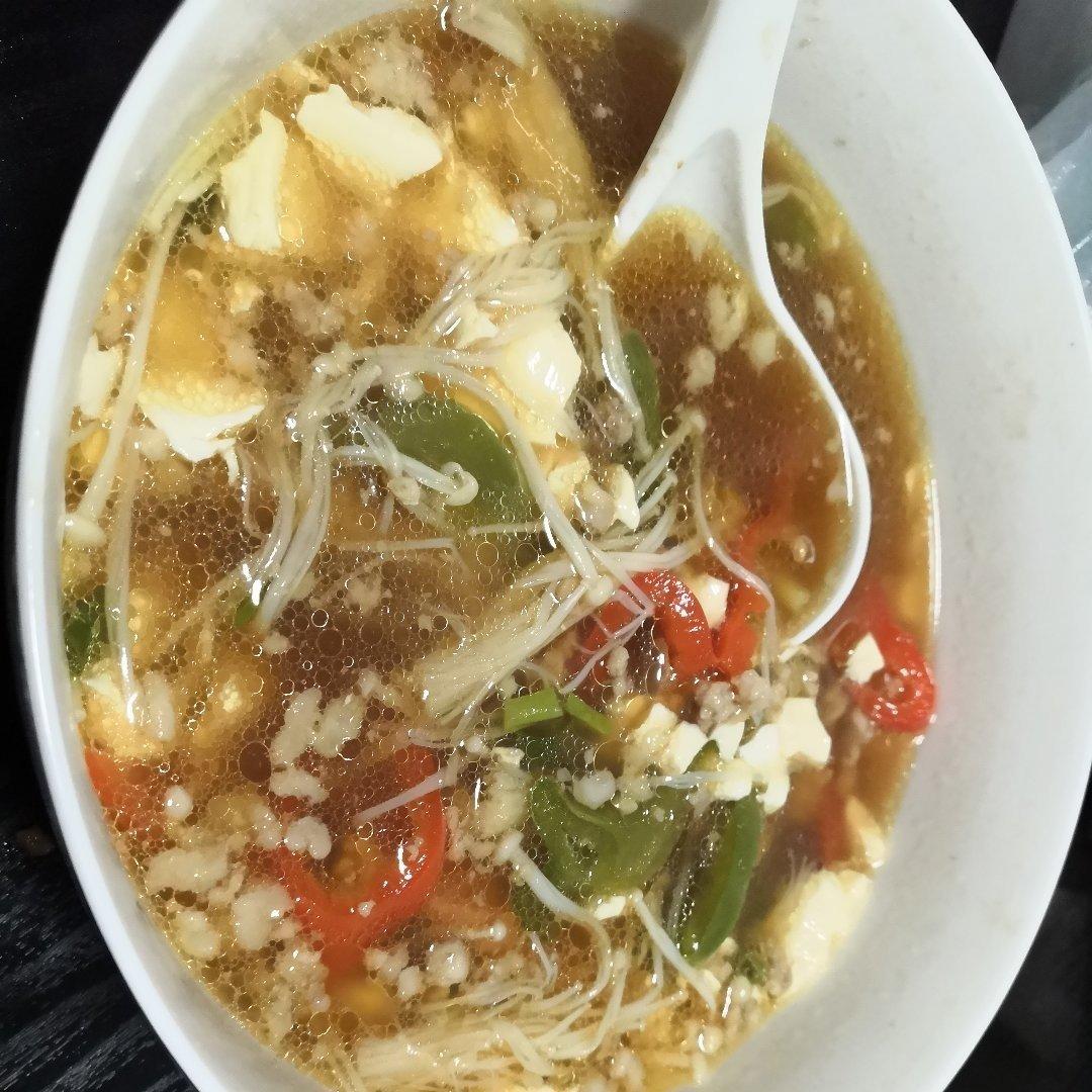 手机用户0696_zksy做的番茄豆腐金针菇肉卷汤