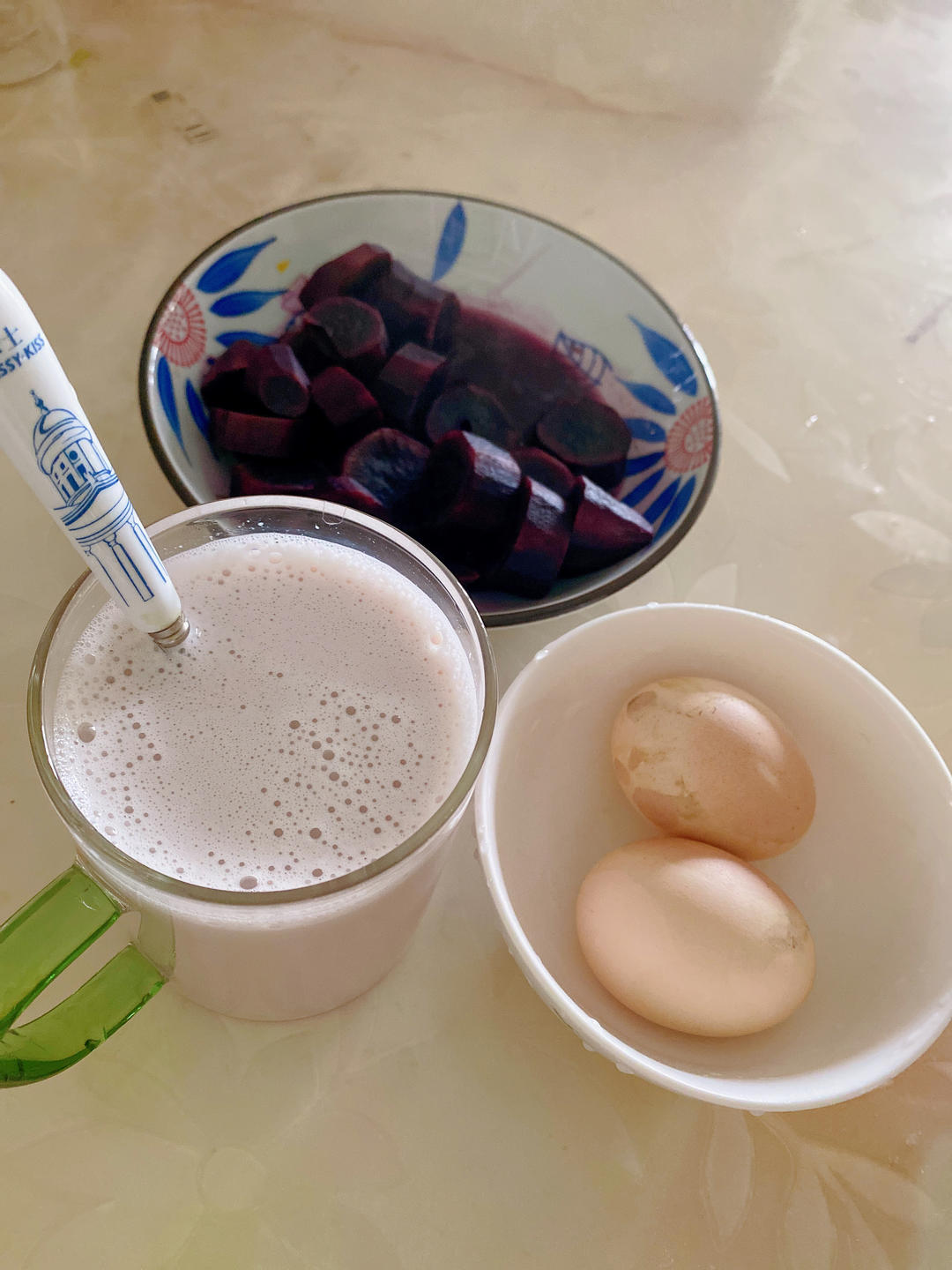 比奶茶好喝的红豆沙牛乳