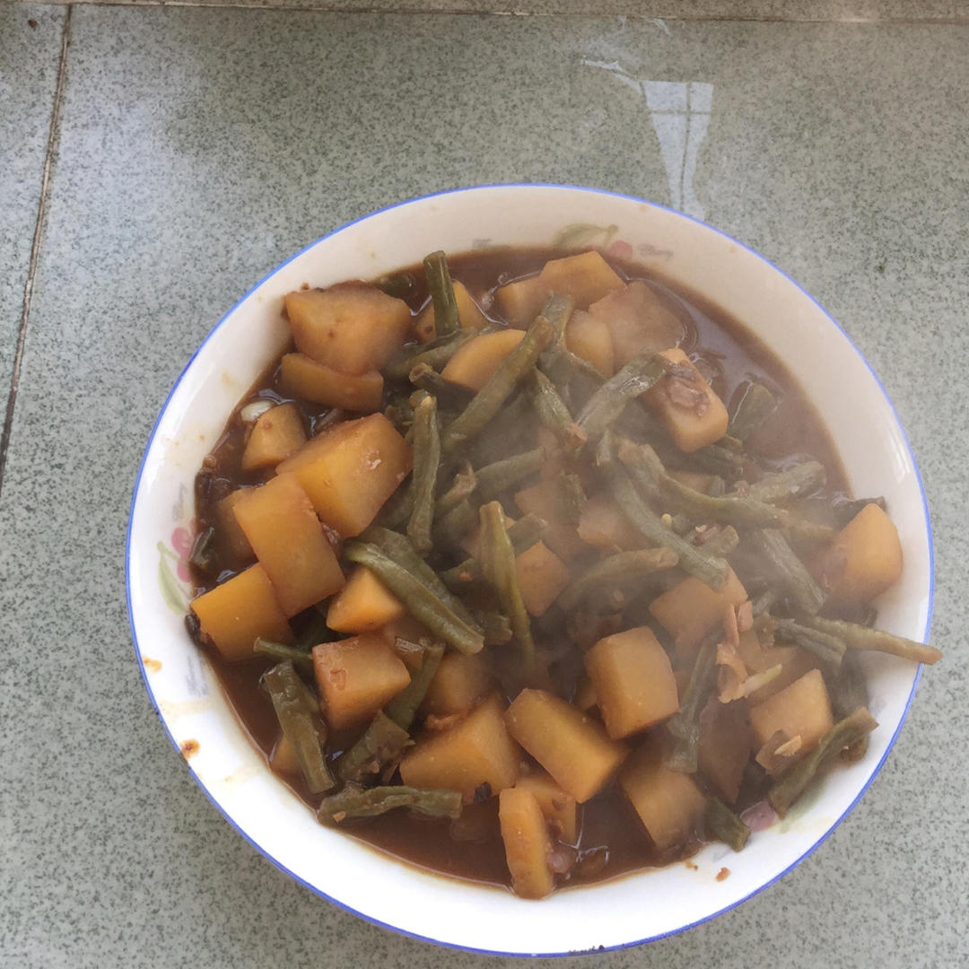 土豆炖豆角