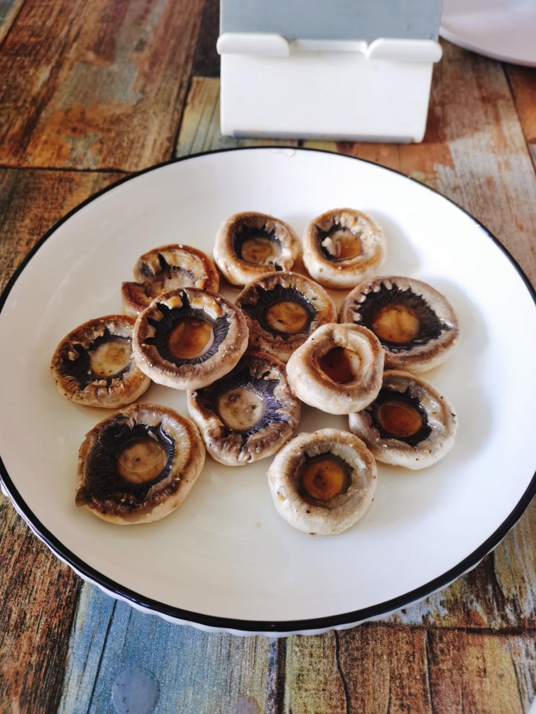 黄油煎口蘑㊙️吃得就是原汁原味