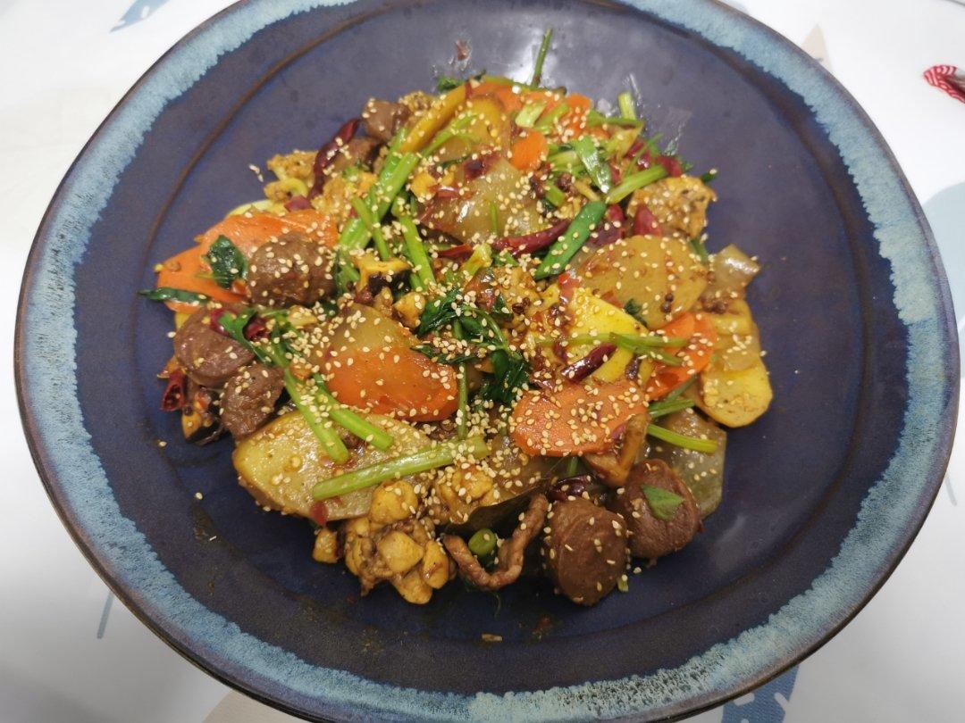 厨师长教你：“麻辣香锅”的正宗做法，看得口水直流 ！