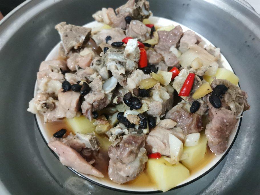 豉椒蒸土豆排骨