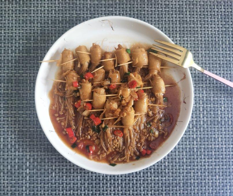 黑椒豆皮金针卷