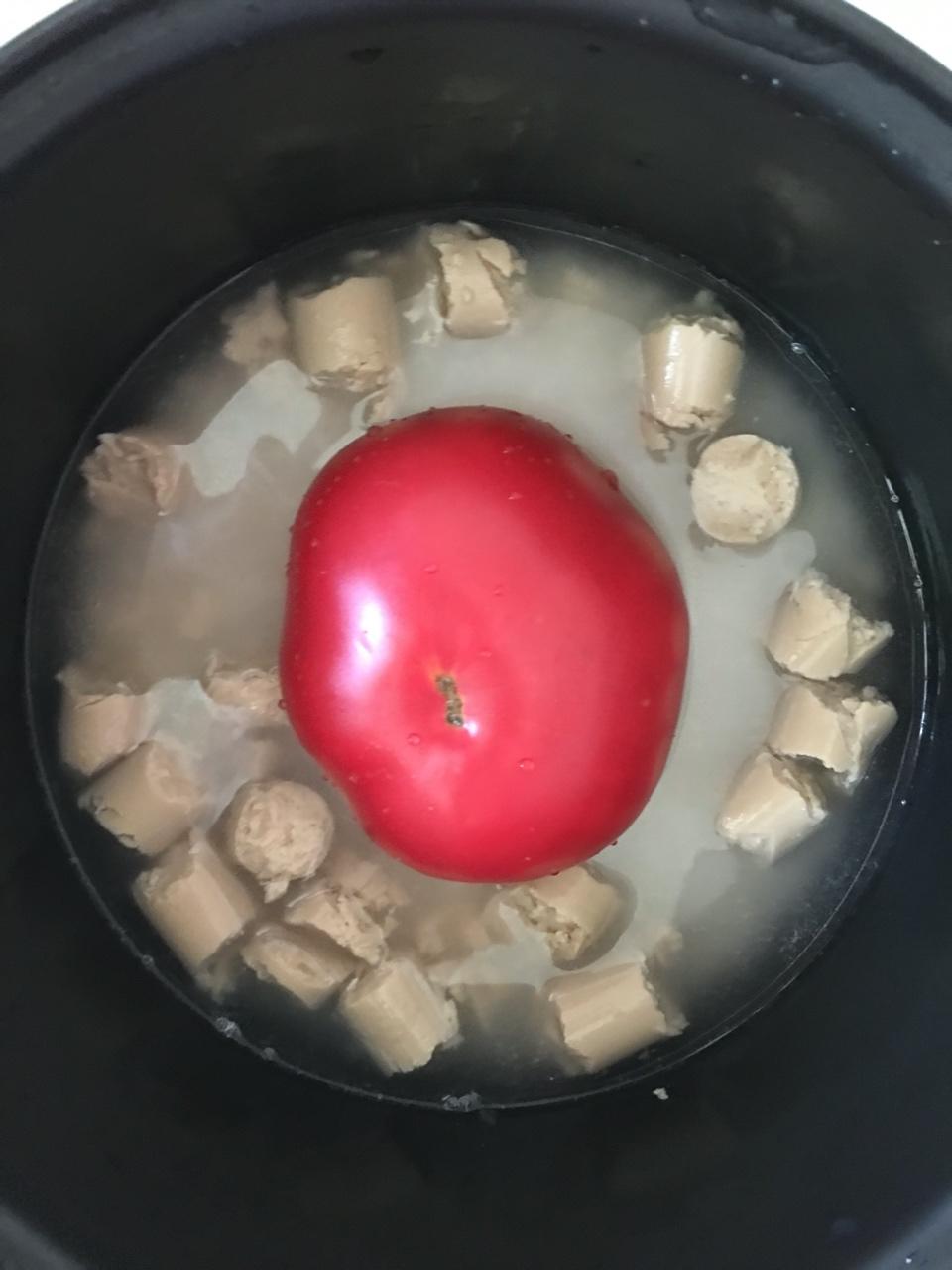 寝室简易电饭锅整个番茄饭（香肠版）