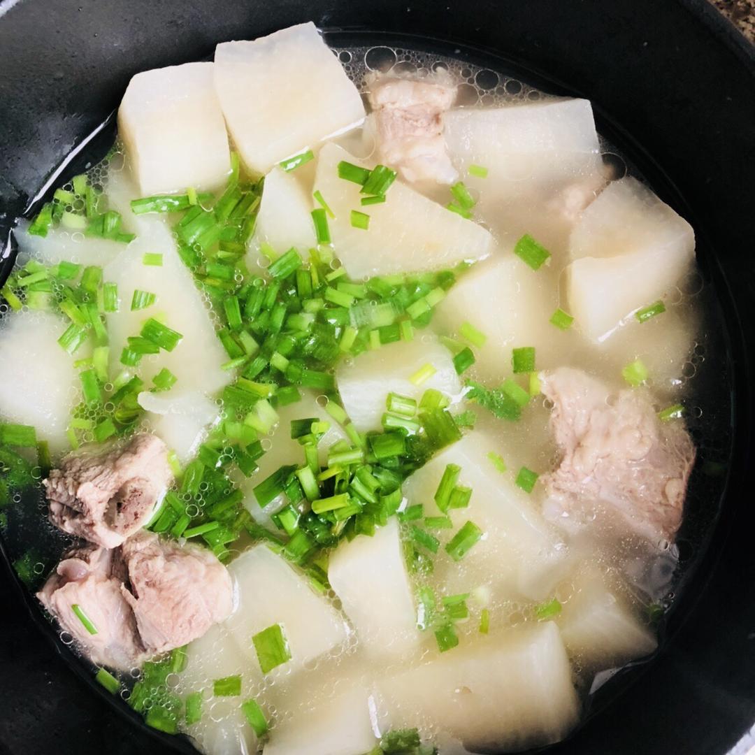 萝卜排骨汤