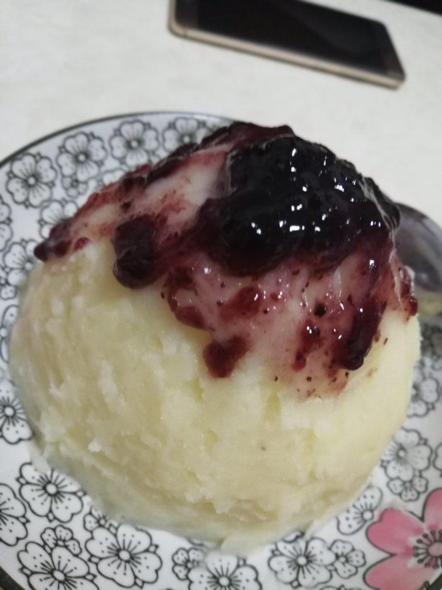 蓝莓土豆泥