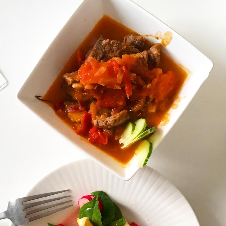 匈牙利烩牛肉