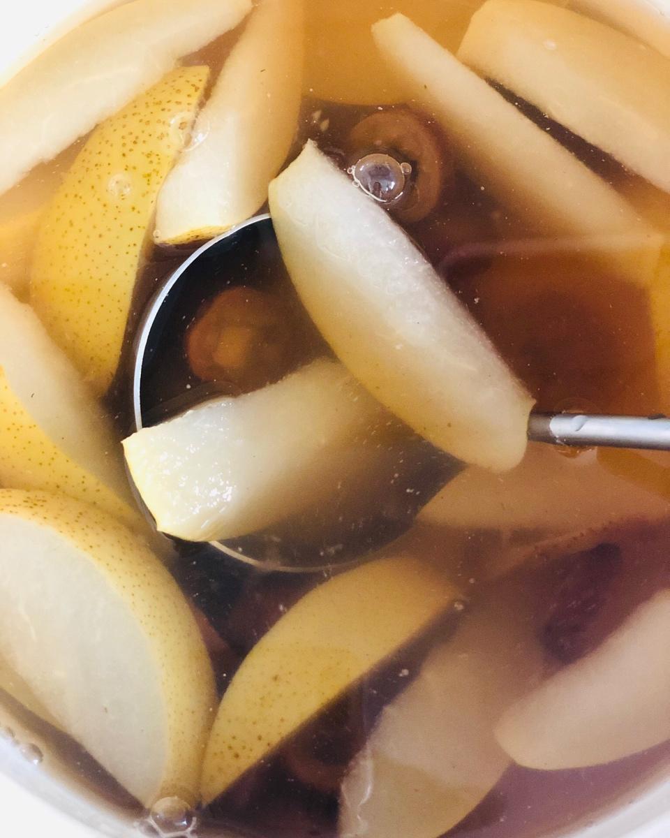 老北京小吊梨汤 与 山楂雪梨糖水｜美食台