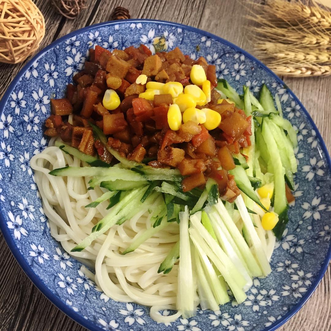 自制杂酱面