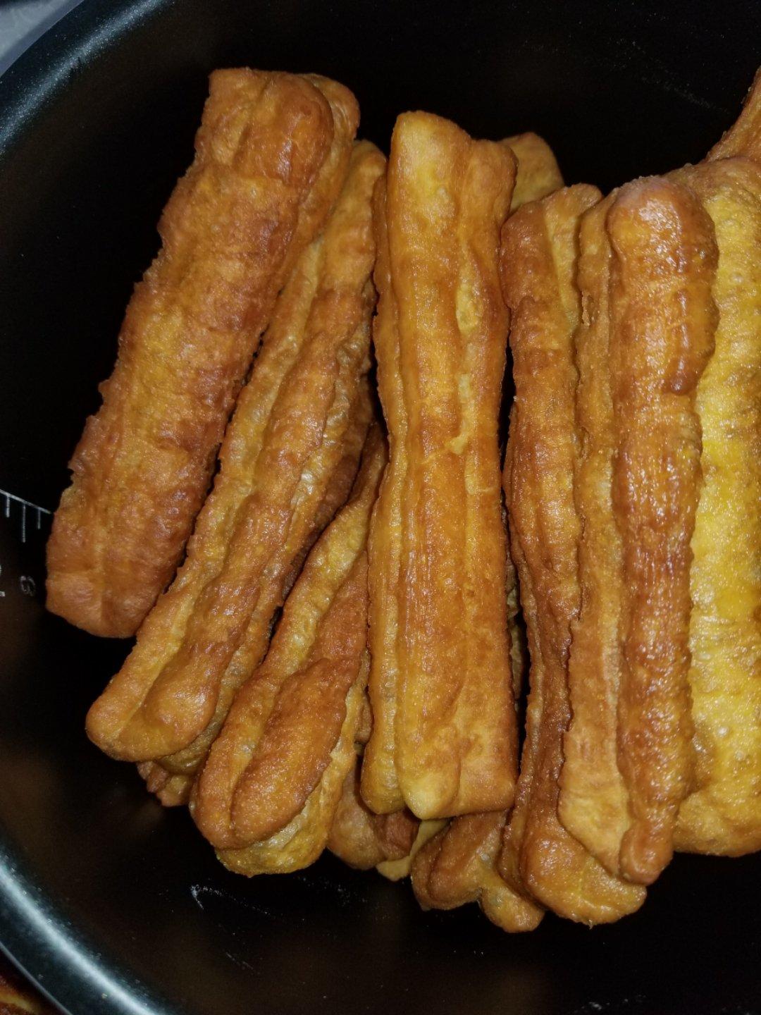 荷香怡人做的香酥大油条【又名大果子】