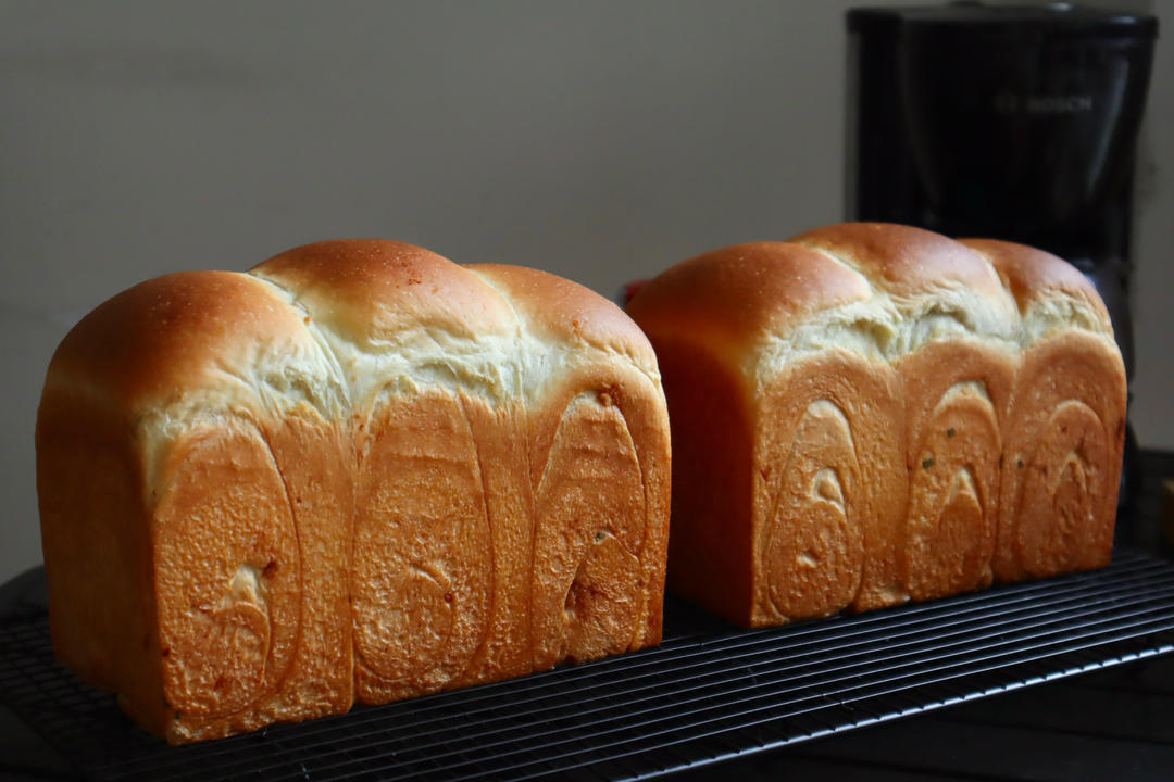 咸蛋黄肉松吐司🍞/经典馅料咸口吐司