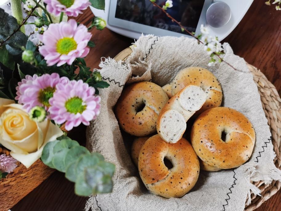 三色黎麦贝果的做法