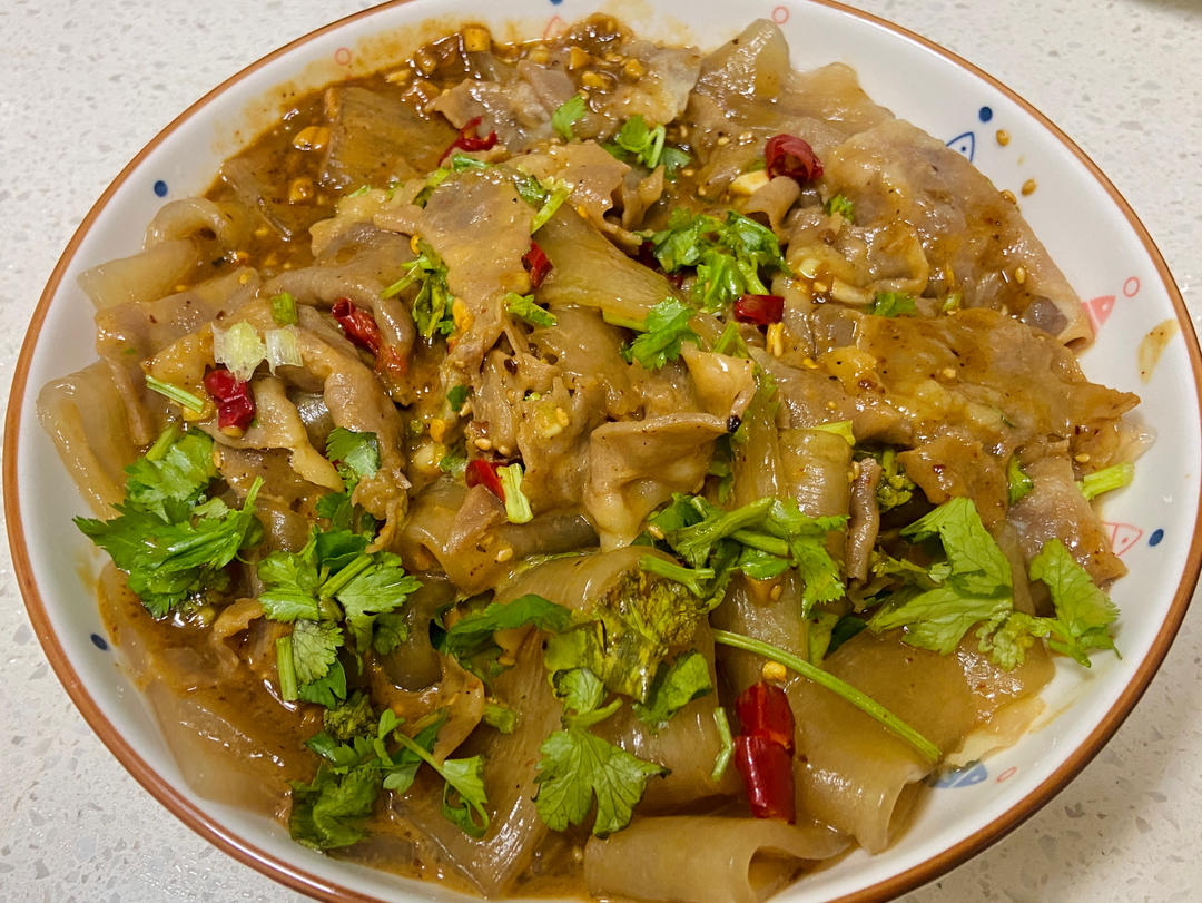 感谢网友🙏 这个配方的麻酱肥牛宽粉秒杀路边摊🤣