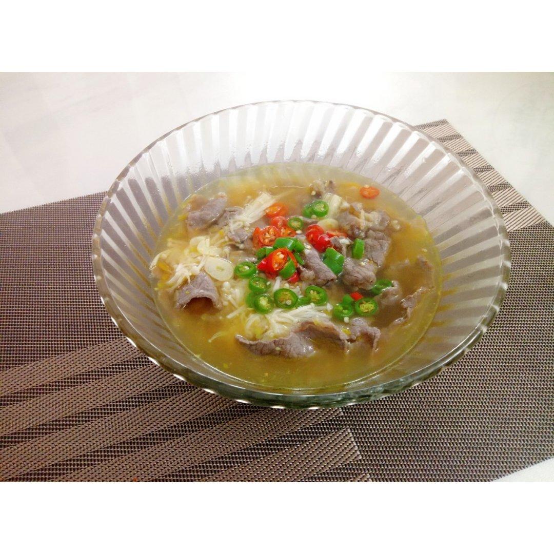 酸汤肥牛