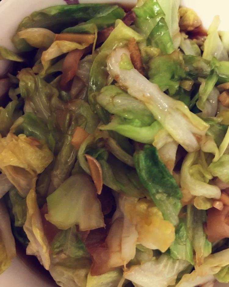 阿婆手撕包菜