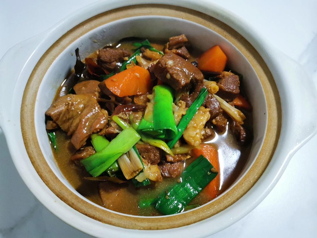 红烧羊肉炖胡萝卜