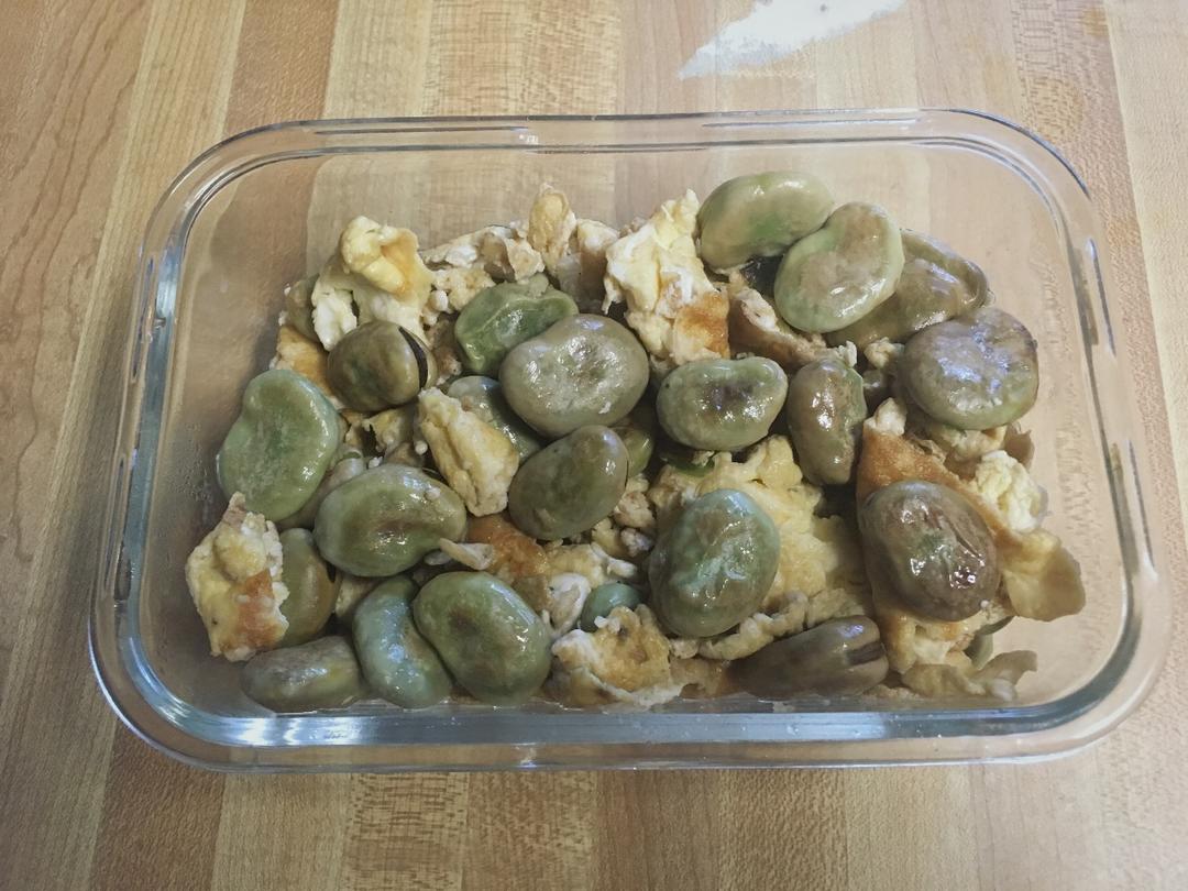鸡蛋蚕豆米