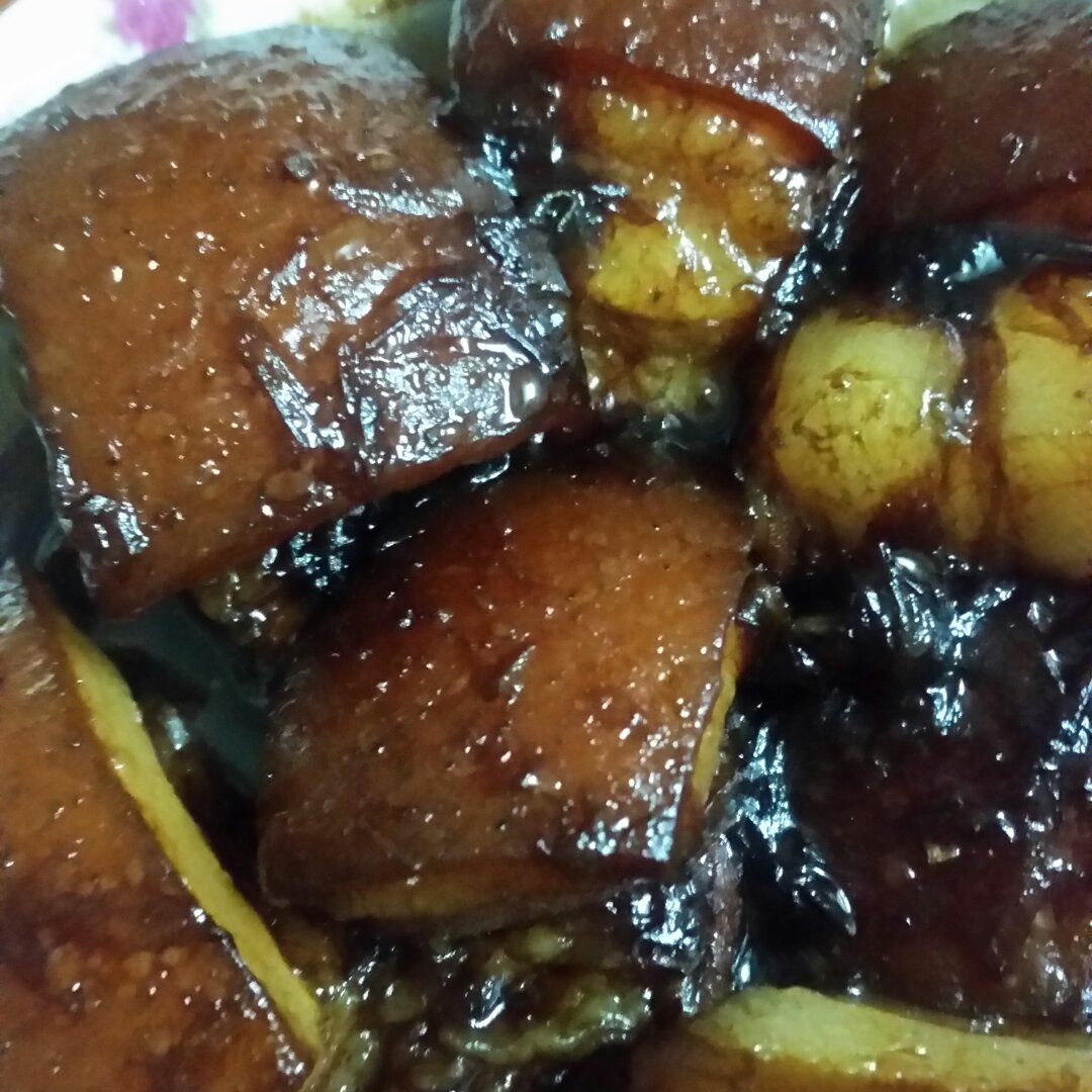 米虫
好吃的东坡肉