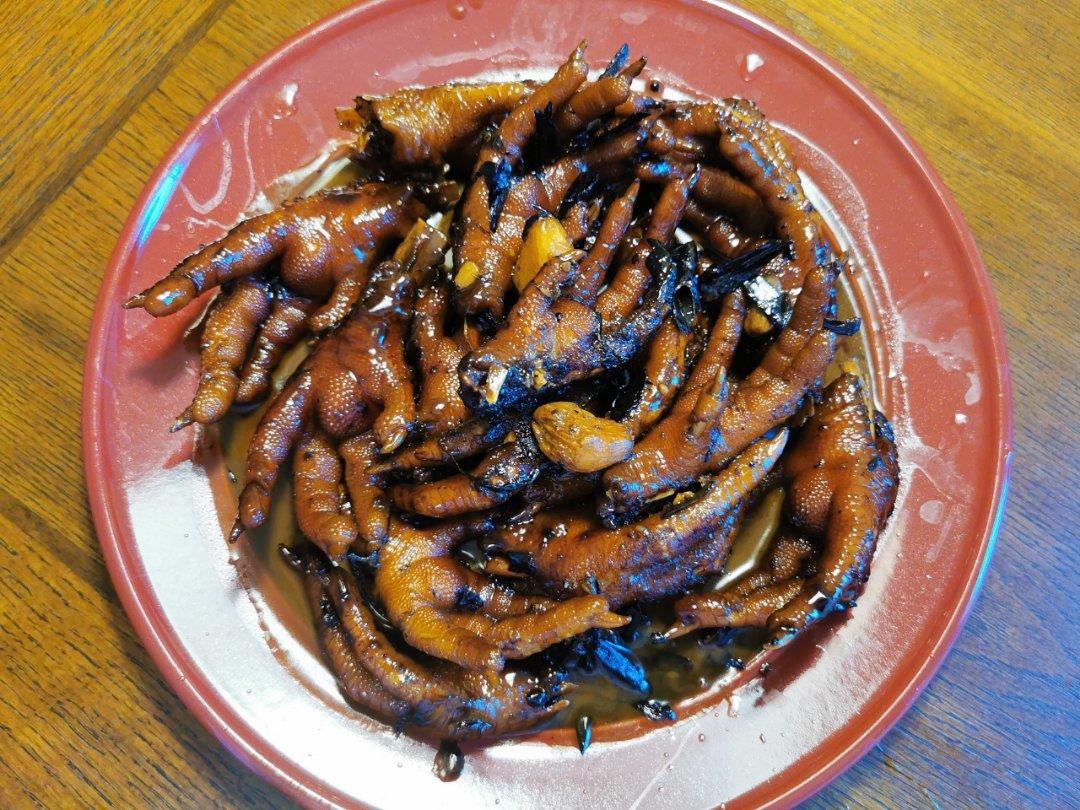 “销魂”卤鸡爪