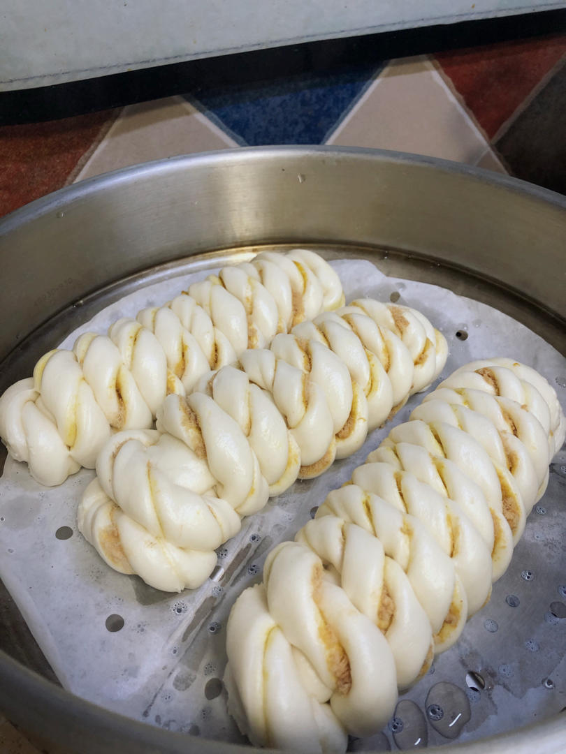 咖喱肉松卷