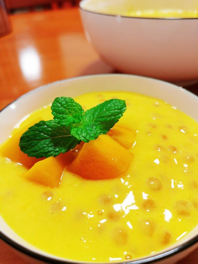 港式甜品——杨枝甘露(芒果西米露)附芒果花切法