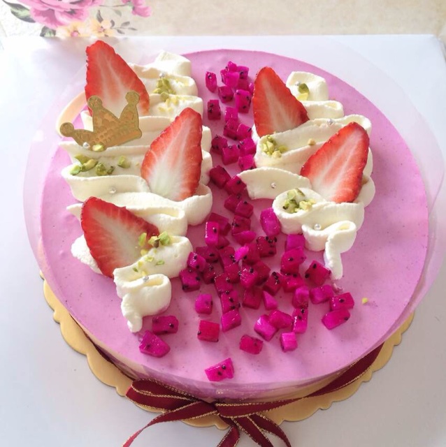 火龙果慕斯（小蛋糕）