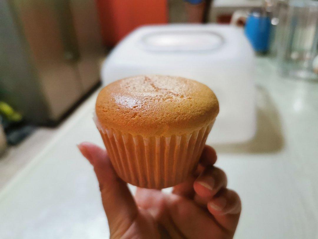 炼乳纸杯蛋糕