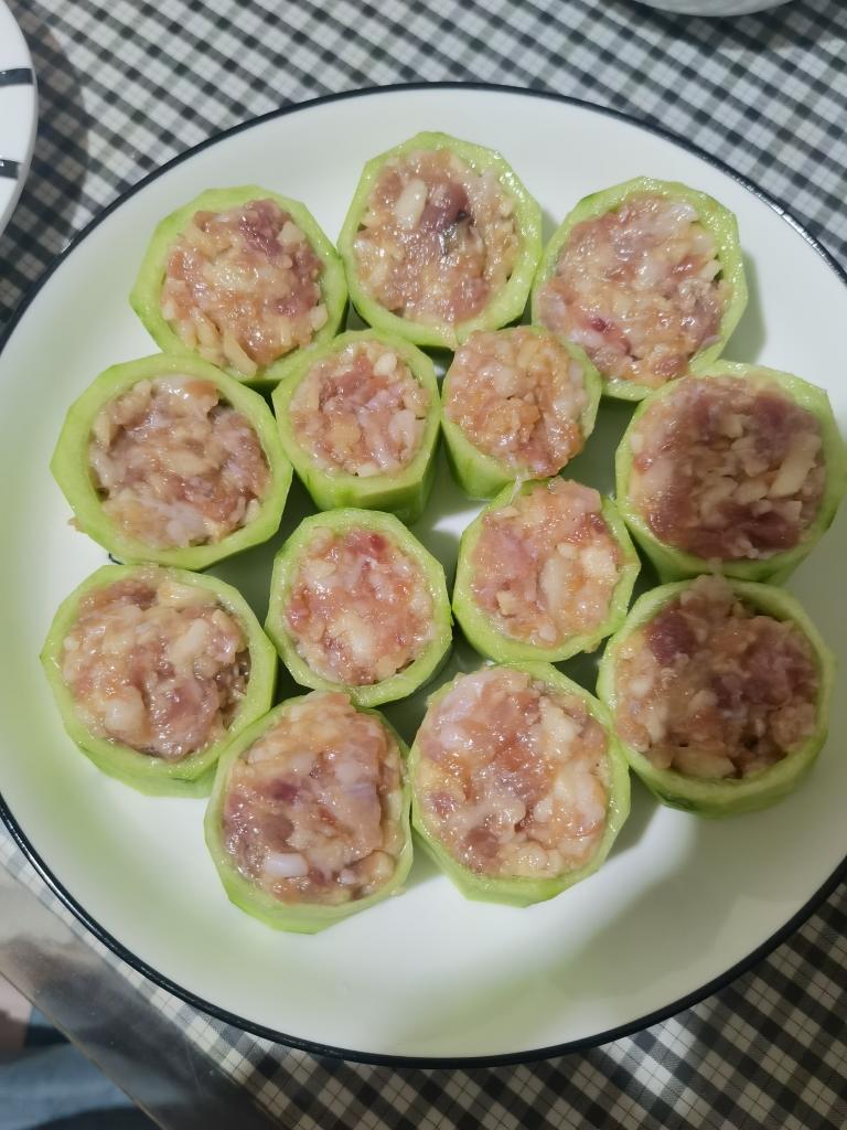 小朋友最爱吃的丝瓜酿