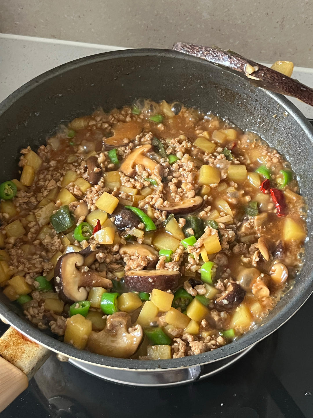 ㊙️香菇土豆肉沫拌饭❗️比外卖还好吃
