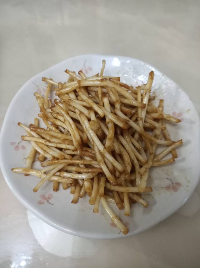 炝炒折耳根