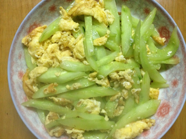 黄瓜炒蛋