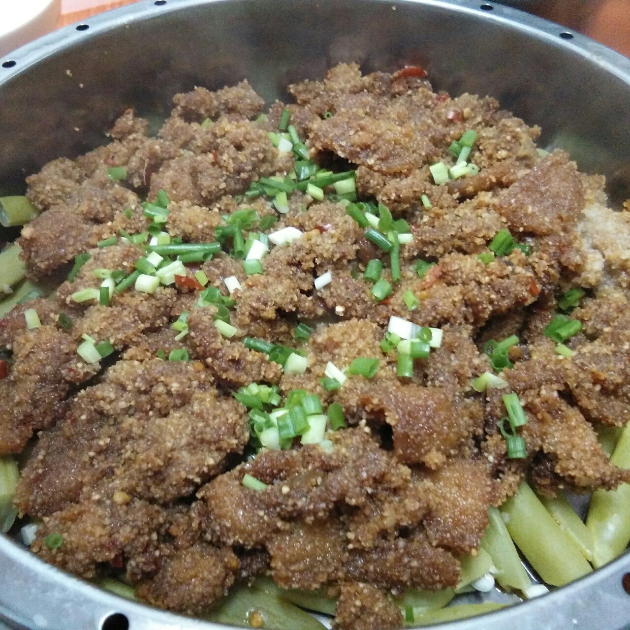 土豆粉蒸肉