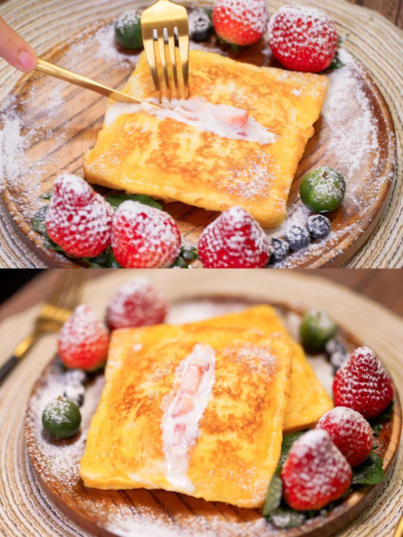 不用烤箱也能做的美食| 草莓🍓爆浆酸奶面包