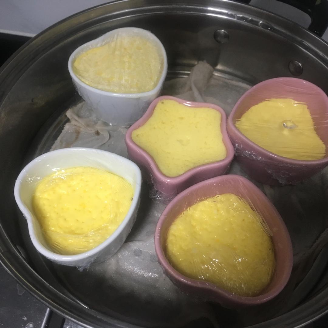 牛奶布丁