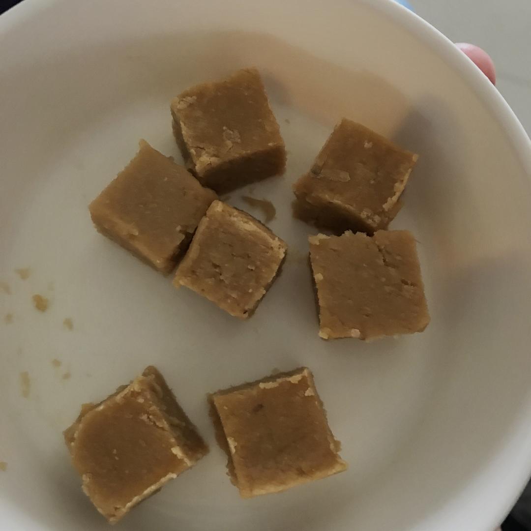 鹰嘴豆枣糕