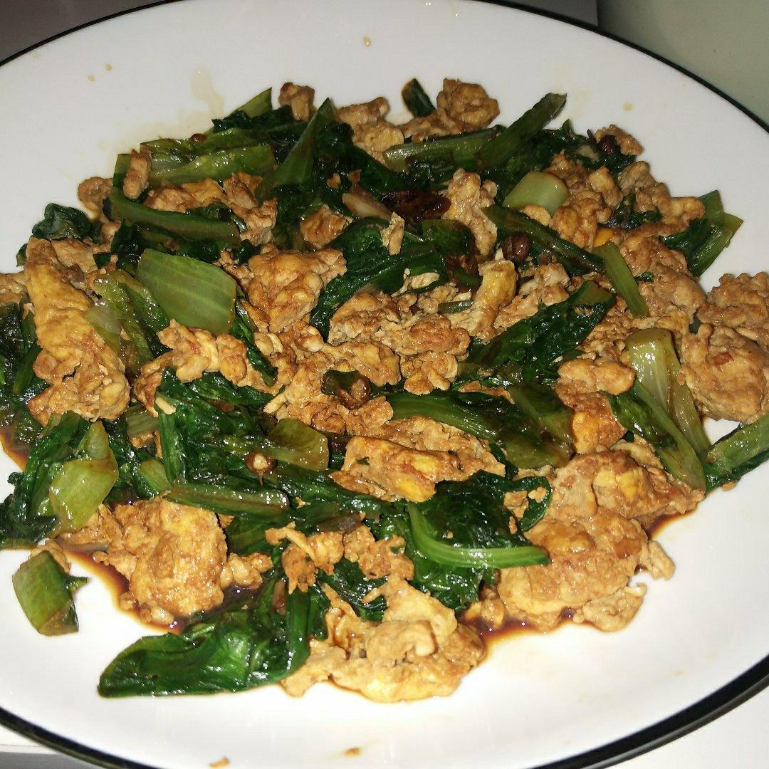 油麦菜炒鸡蛋