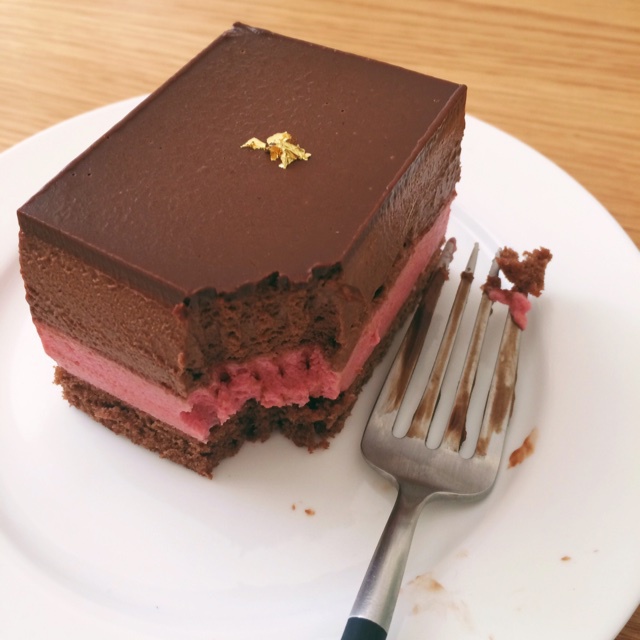 巧克力树莓慕斯蛋糕