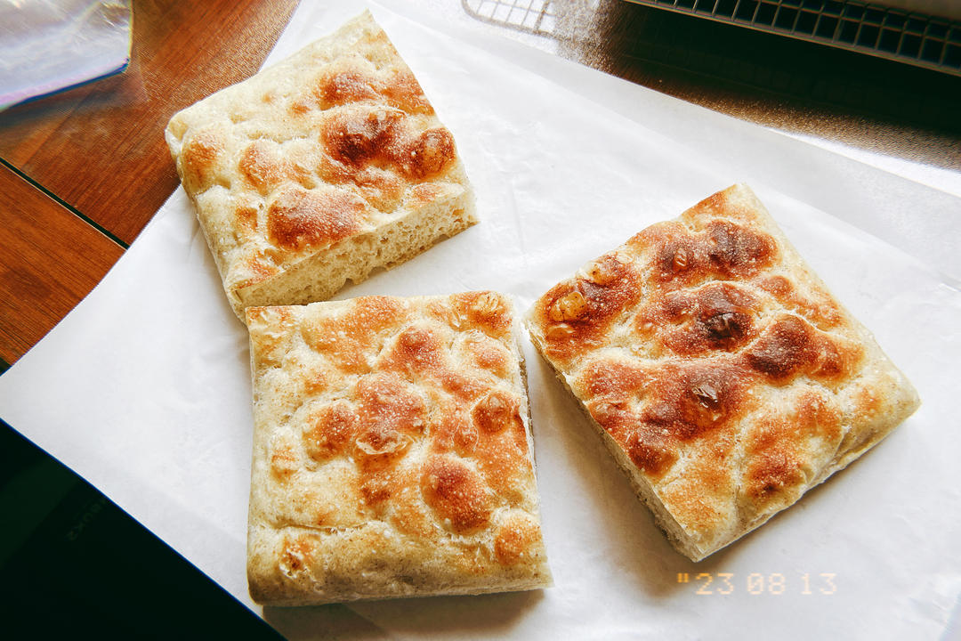 超高颜值天然酵母意大利佛卡夏面包focaccia（附土豆泥版）